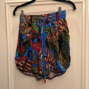 Farm Rio shorts! ❤️